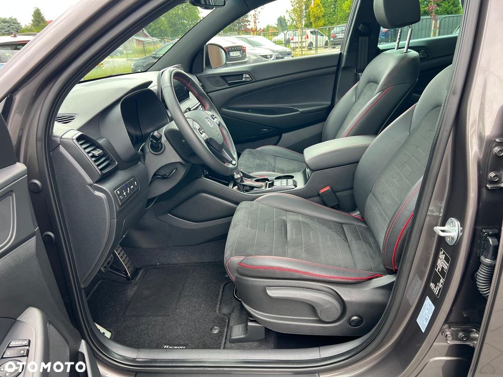 Hyundai Tucson 1.6 CRDi 48V-Hybrid 4WD DCT N Line - 19