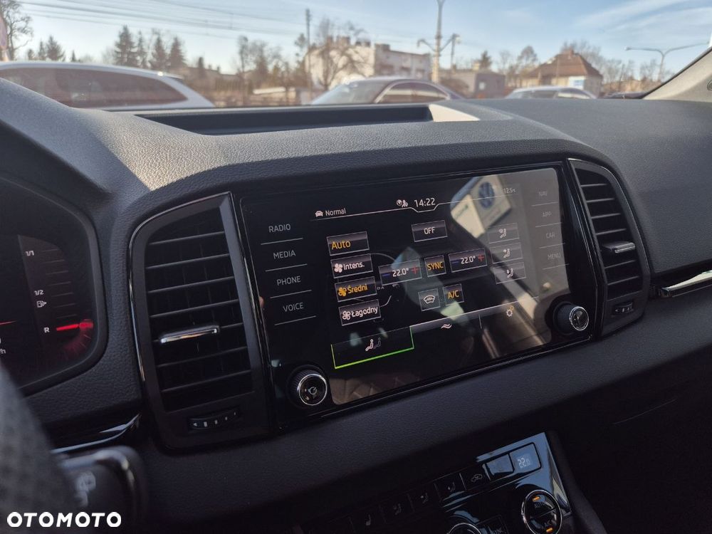 Skoda Karoq 1.5 TSI ACT Sportline DSG - 24