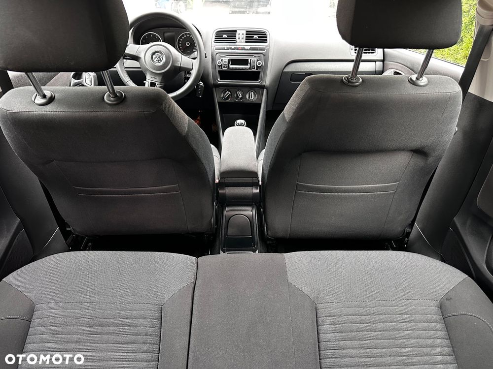 Volkswagen Polo - 27