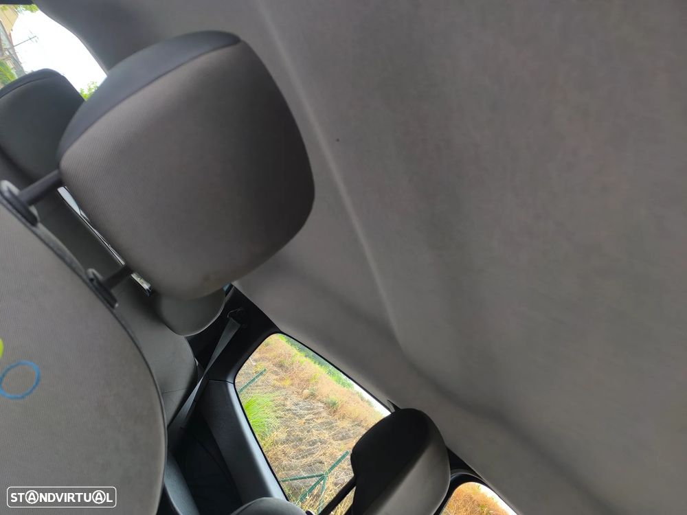 Renault Twingo 1.2 16V City - 22