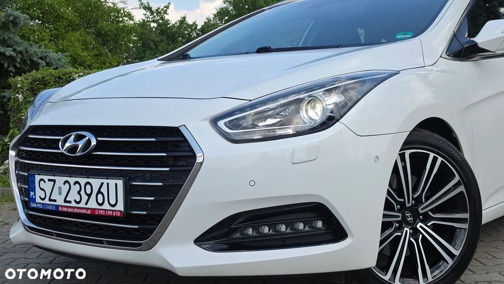 Hyundai i40 Kombi blue 1.7 CRDi DCT Premium - 18