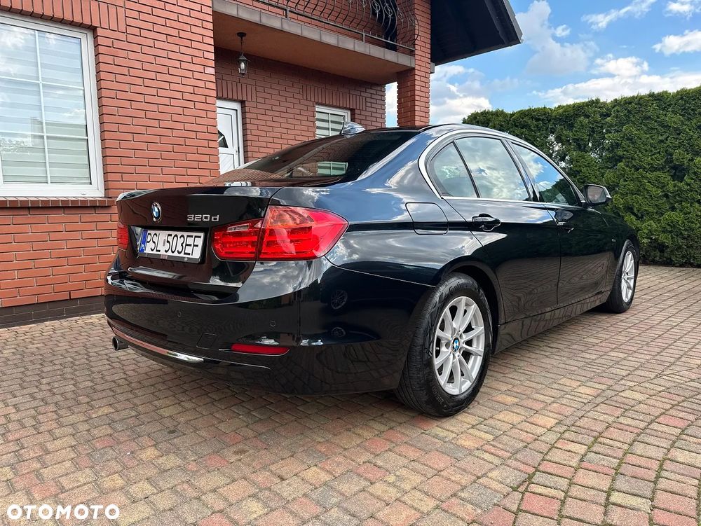 BMW Seria 3 320d Efficient Dynamics Luxury Line - 8