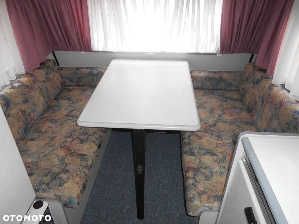 Burstner HOLIDAY 390 - 12