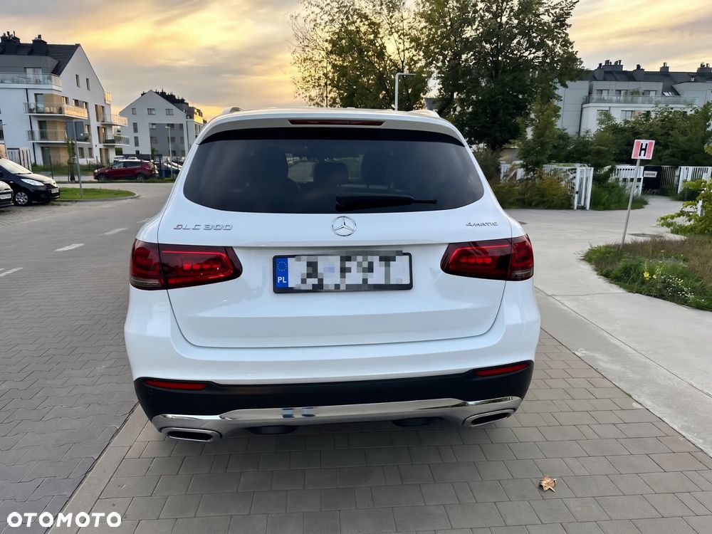 Mercedes-Benz GLC - 2