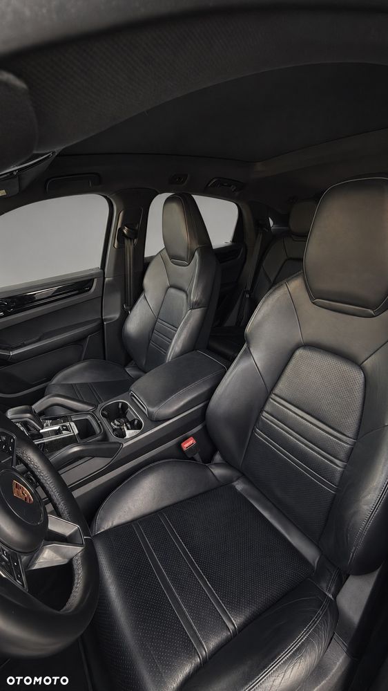Porsche Cayenne Platinum Edition - 7
