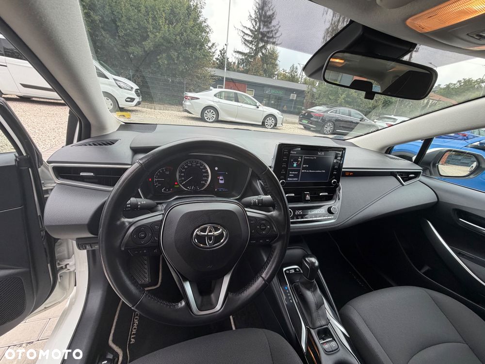 Toyota Corolla 1.8 Hybrid GPF Comfort - 24