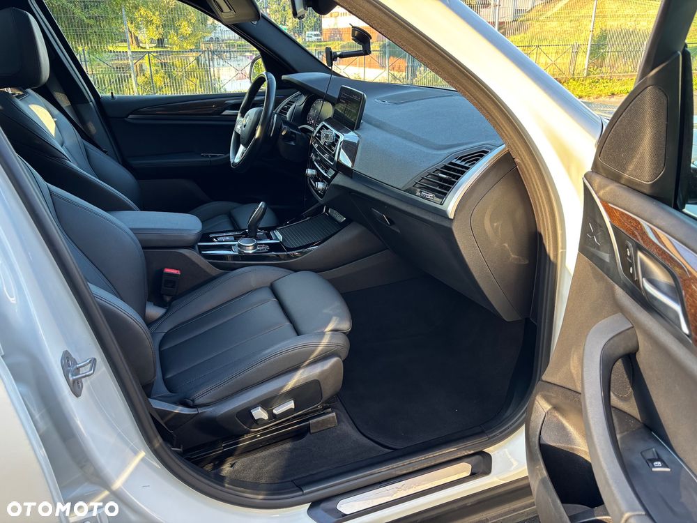 BMW X3 xDrive30e xLine - 17