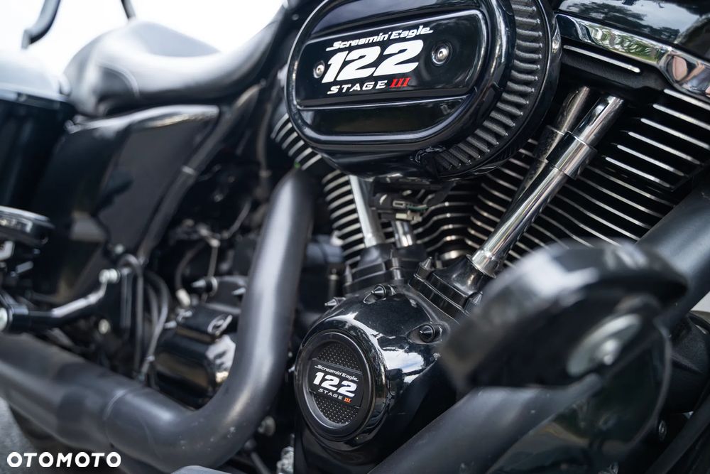 Harley-Davidson Touring Street Glide - 1