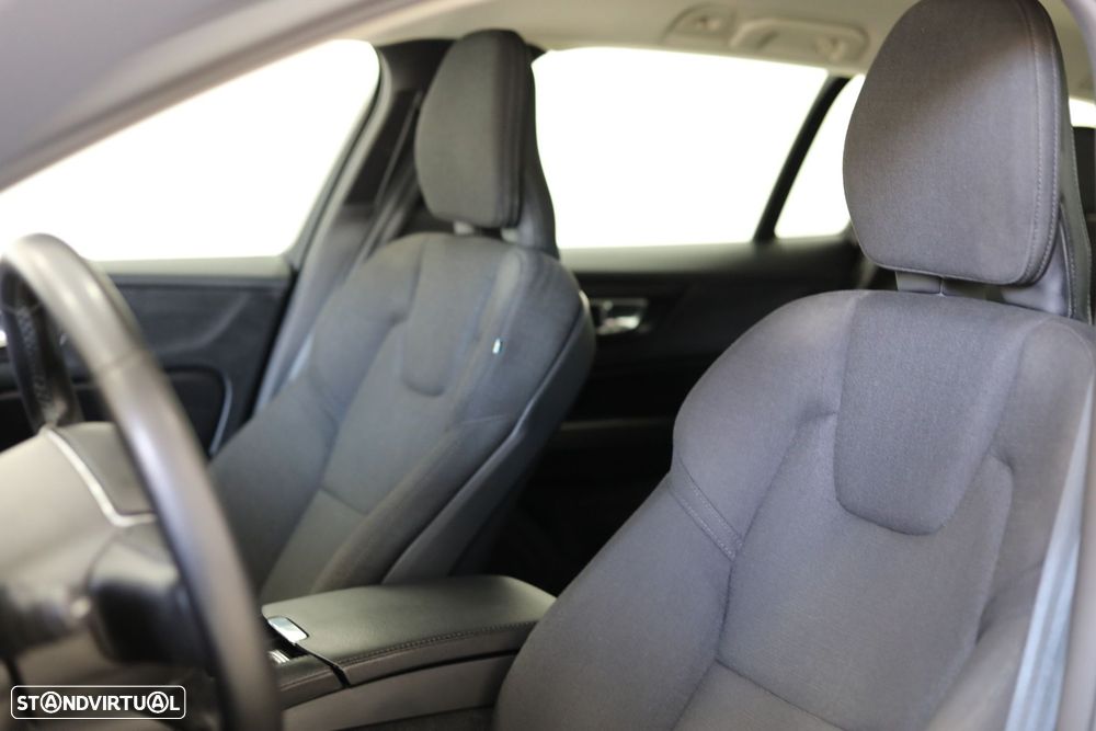 Volvo V60 2.0 T6 AWD TE Core - 12