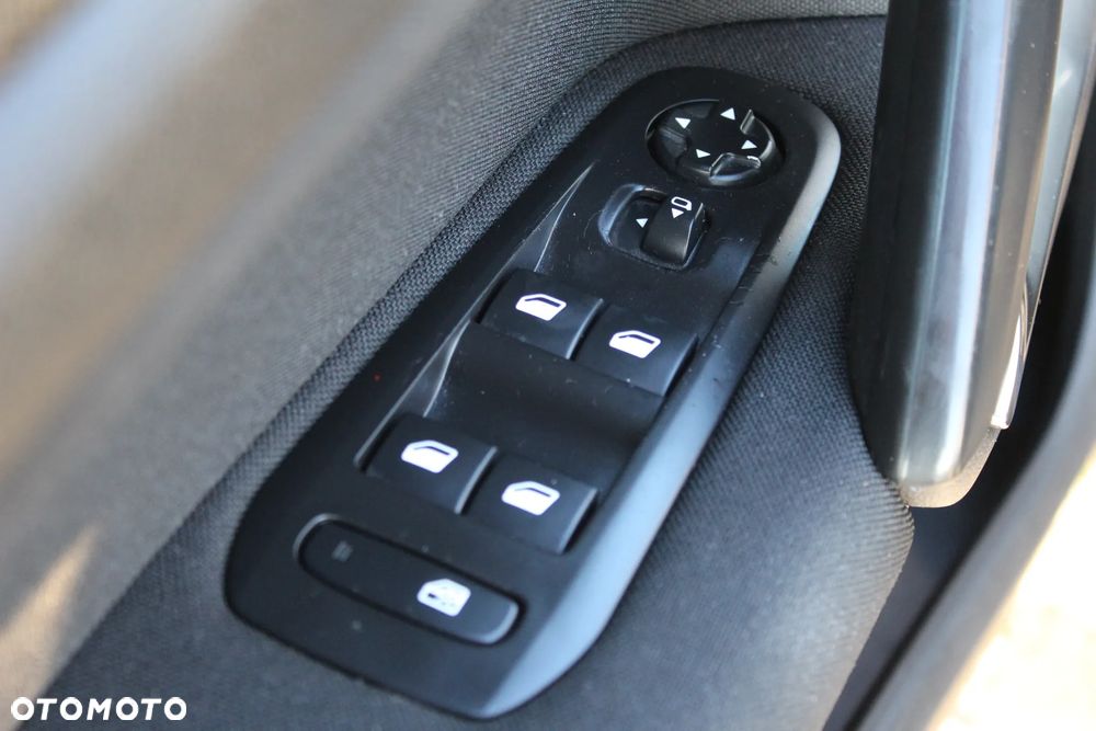 Peugeot 308 BlueHDi 150 Stop & Start Active - 12