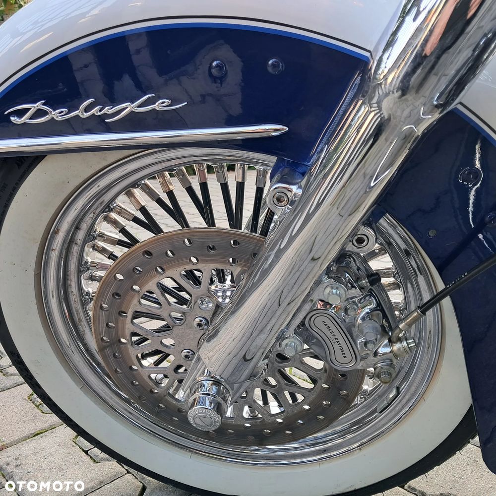 Harley-Davidson Softail Deluxe - 12
