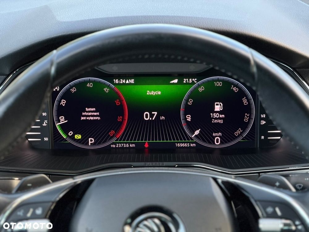Skoda Superb 2.0 TDI SCR 4x4 Scout DSG - 21