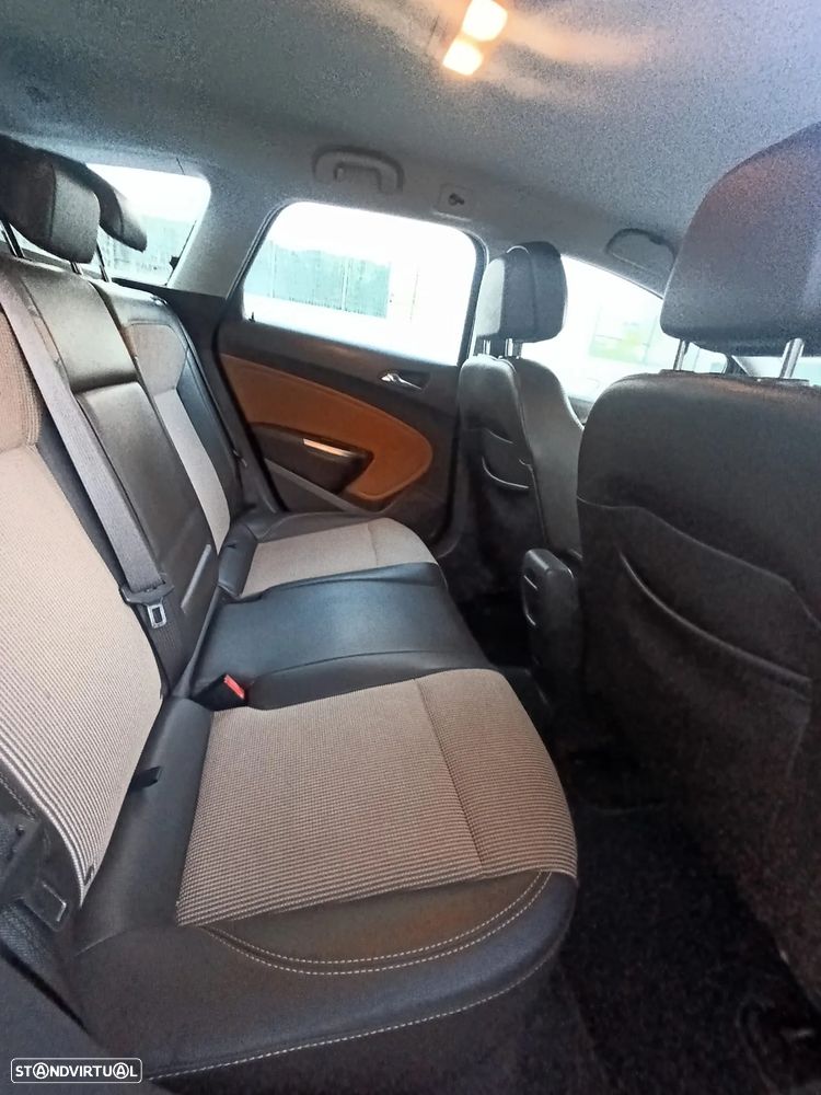 Opel Astra Sports Tourer 1.7 CDTi Cosmo - 27