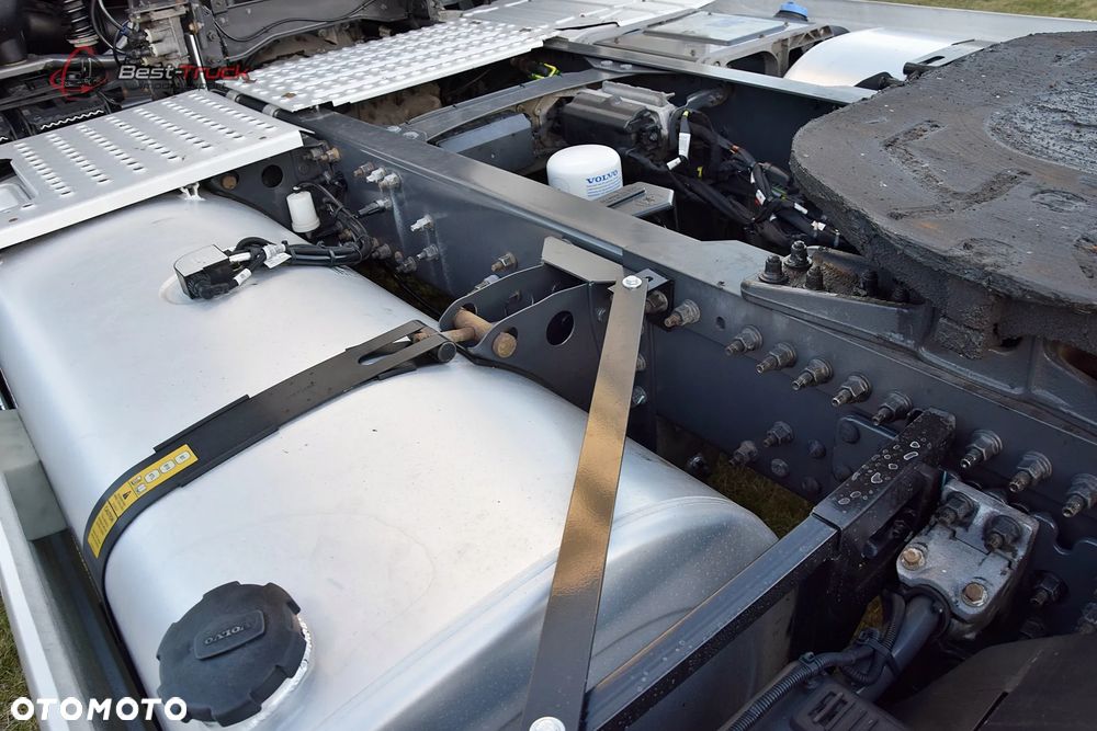 Volvo FH 500 XL |  FULL LED | I-PARK COOL |  ZBIORNIKI 1175 L |  I-SAVE  |  STANDARD - 22