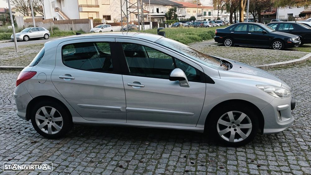 Peugeot 308 1.6 HDi Executive - 5