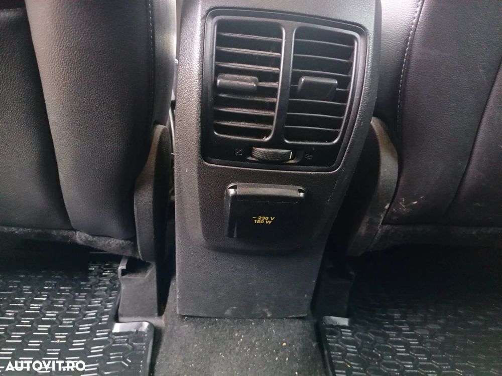 Ford Kuga 2.0L TDCi DPF Titanium - 28