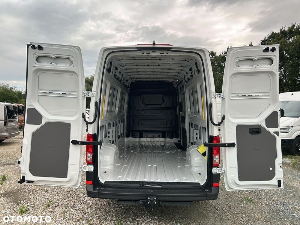 Volkswagen Crafter 35 Furgon LONG/L5H3, 2.0BiTDI 177KM, 4490mm, Wysoki dach, r.o. 4490 - 13