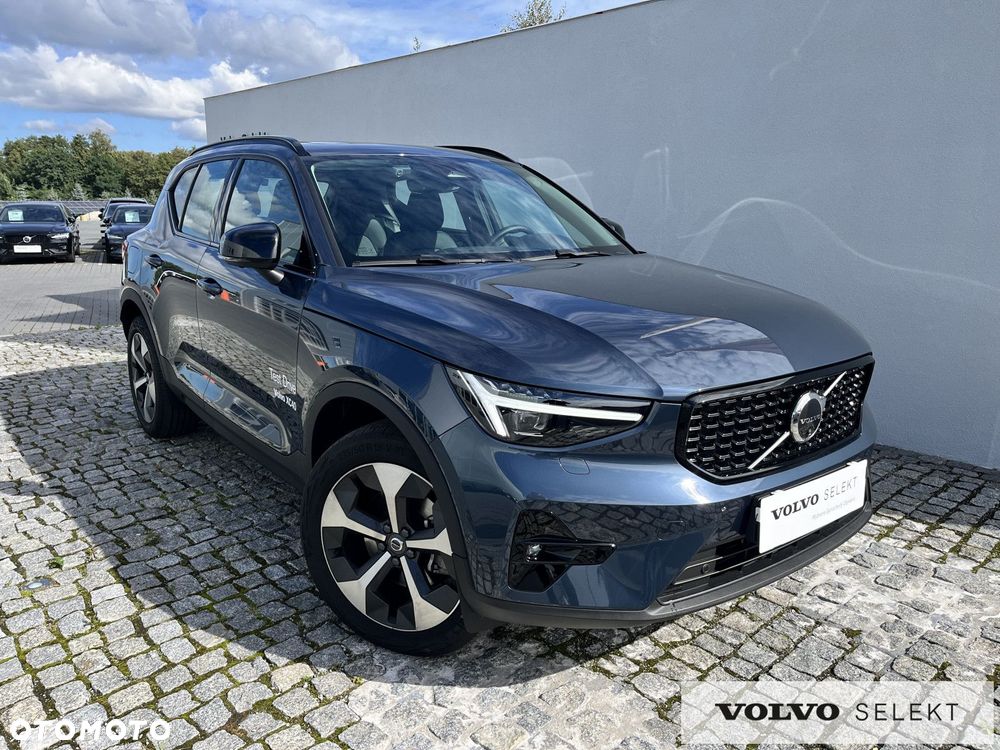 Volvo XC 40 - 24