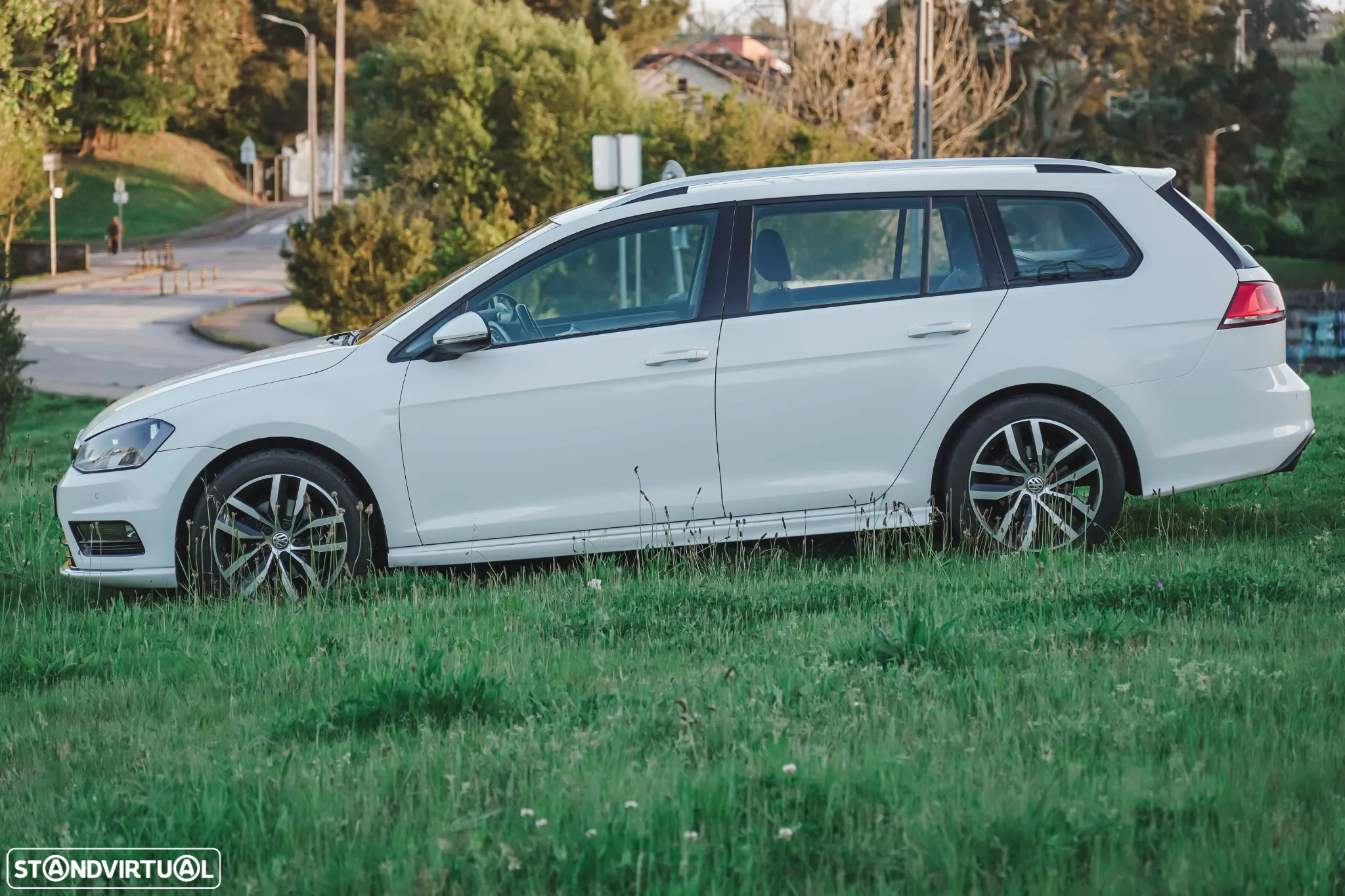 VW Golf Variant - 35