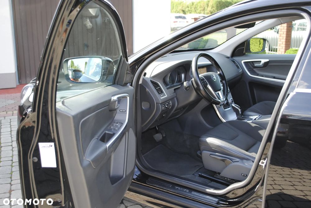 Volvo XC 60 - 13