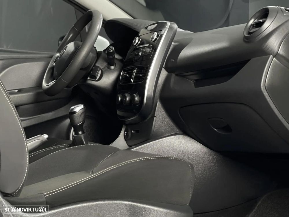 Renault Clio - 5