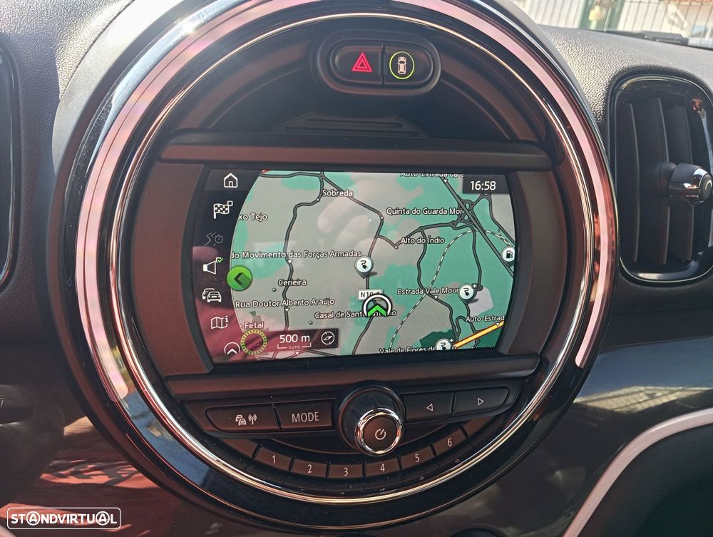 MINI Countryman Cooper SE ALL4 Auto - 16