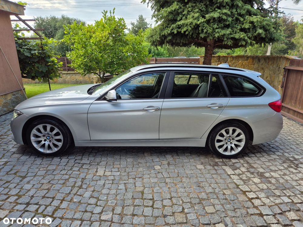 BMW Seria 3 318d Sport Line - 4