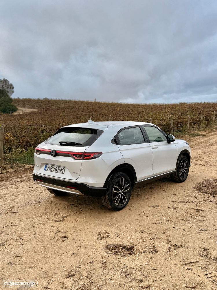 Honda HR-V ver-1-5-i--mmd-e-hev-elegance - 2