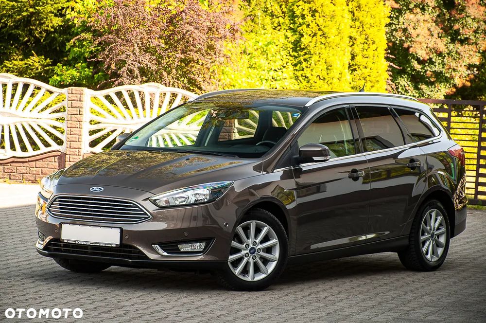 Ford Focus - 28