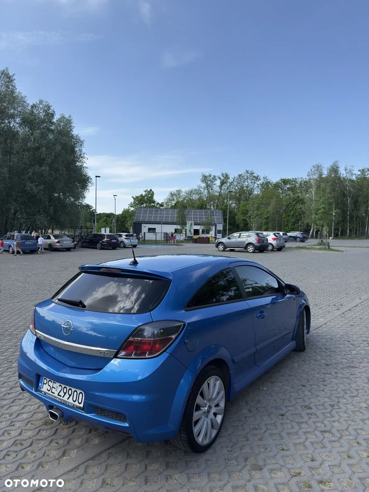 Opel Astra 2.0 T OPC - 6