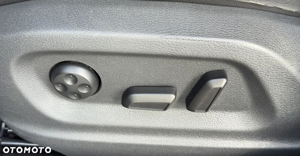 Volkswagen Tiguan 2.0 TSI 4Mot R-Style DSG - 18