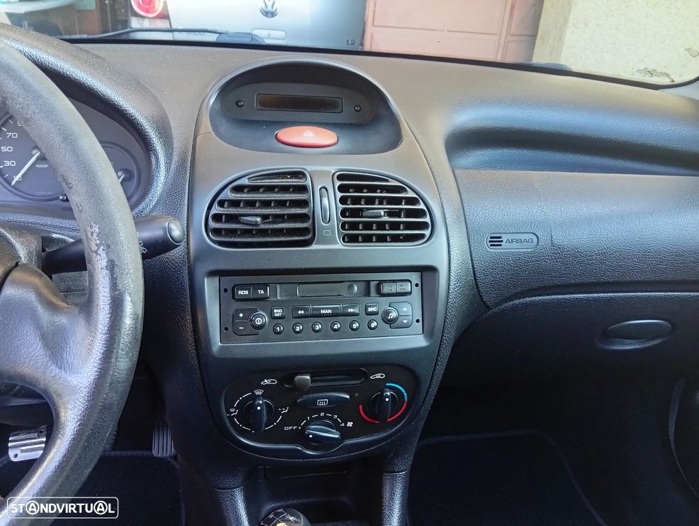 Peugeot 206 1.4 HDi ColorLine - 14