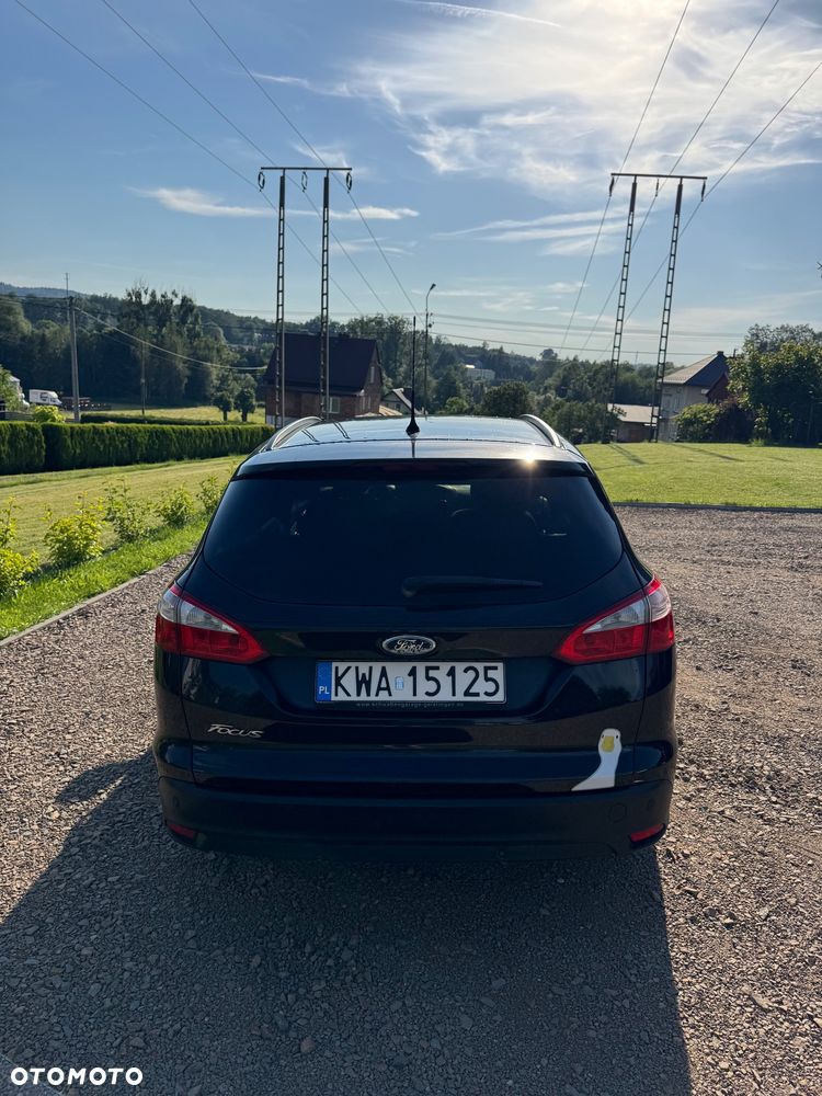 Ford Focus 1.6 Ambiente - 9