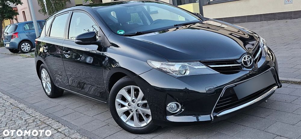 Toyota Auris 1.33 Dual-VVT-i START Edition - 18