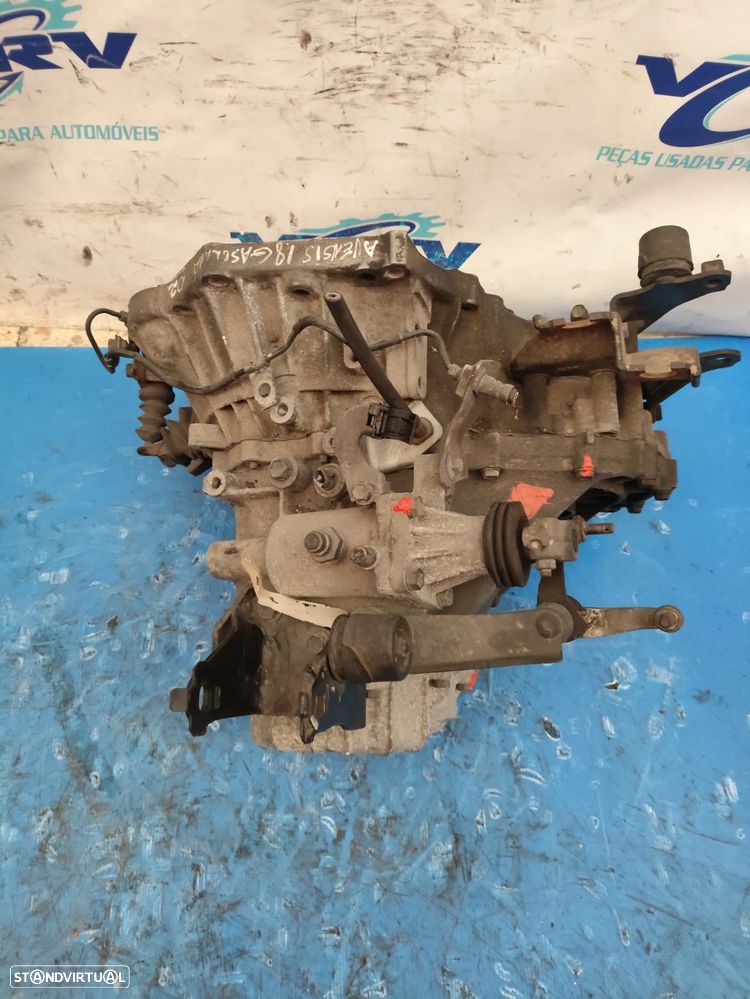 Caixa de velocidades Toyota Avensis 1.8 VVTi 129Cv 2002 - 1