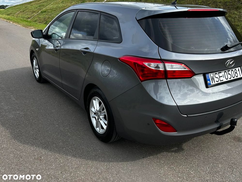Hyundai i30 i30cw 1.4 Trend - 2