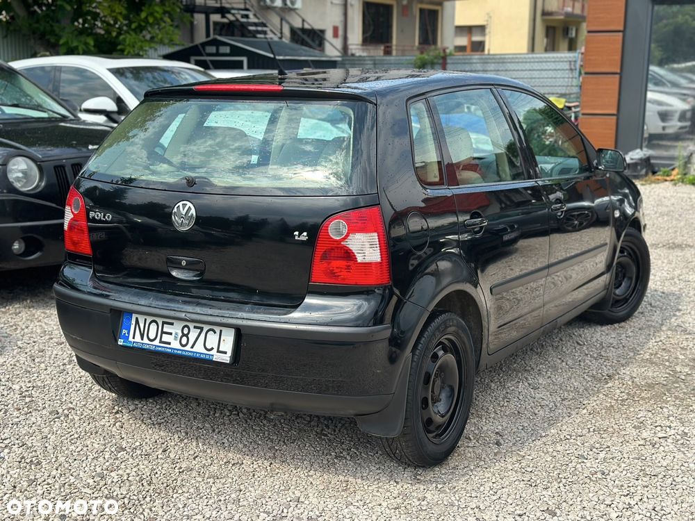 Volkswagen Polo - 4