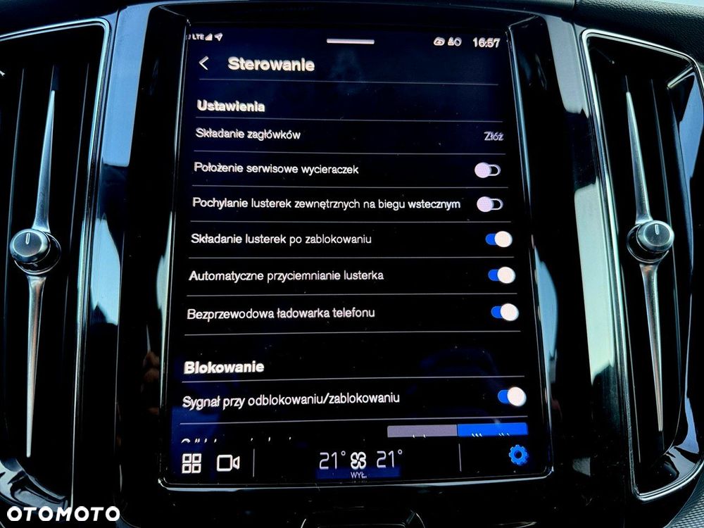 Volvo XC 60 - 32
