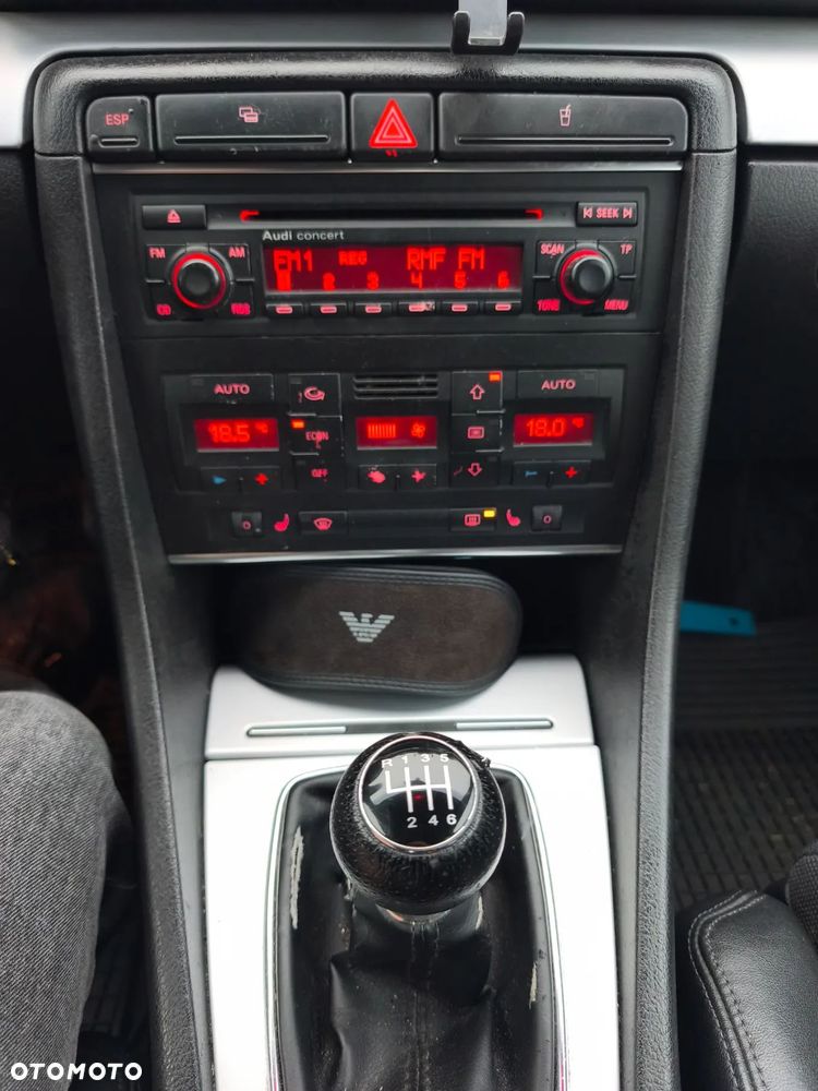 Audi A4 Avant 1.8 T quattro - 13