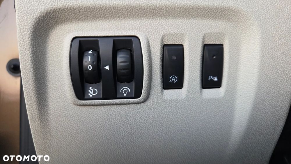 Renault Captur 1.2 Energy TCe Zen EDC - 21