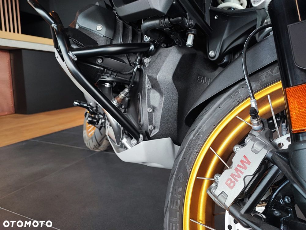 BMW R - 23