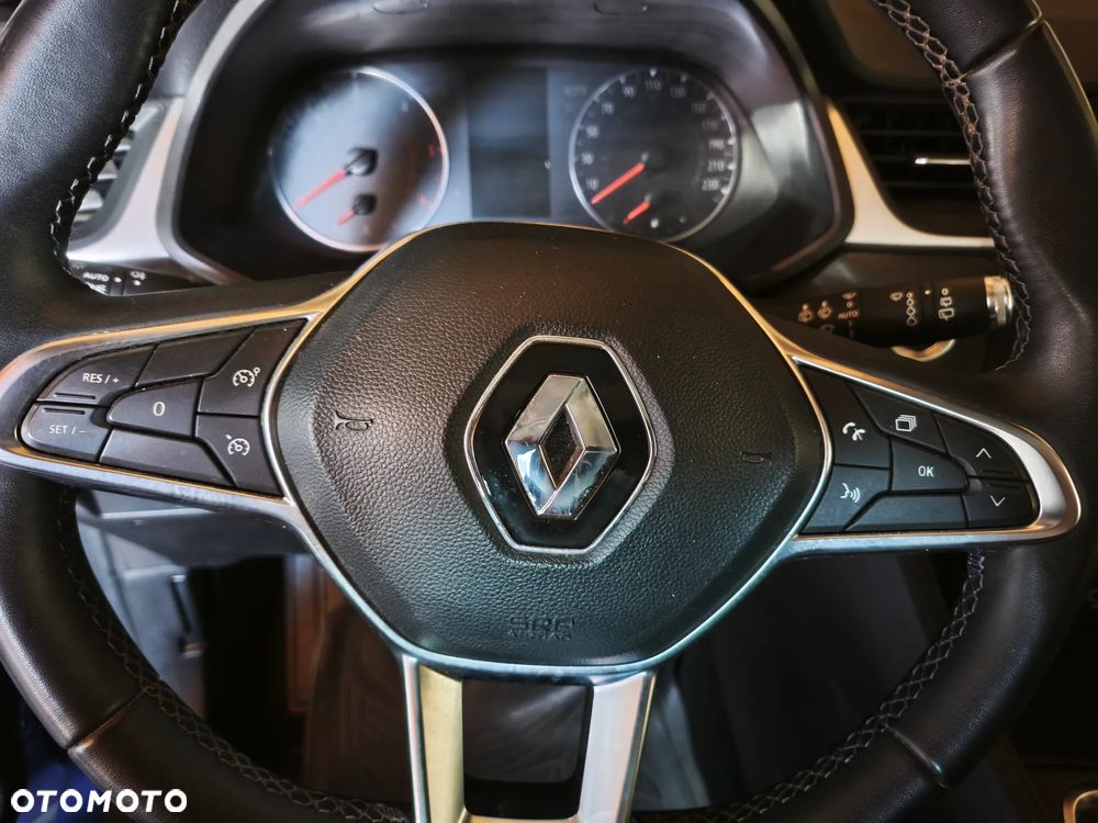 Renault Captur - 24