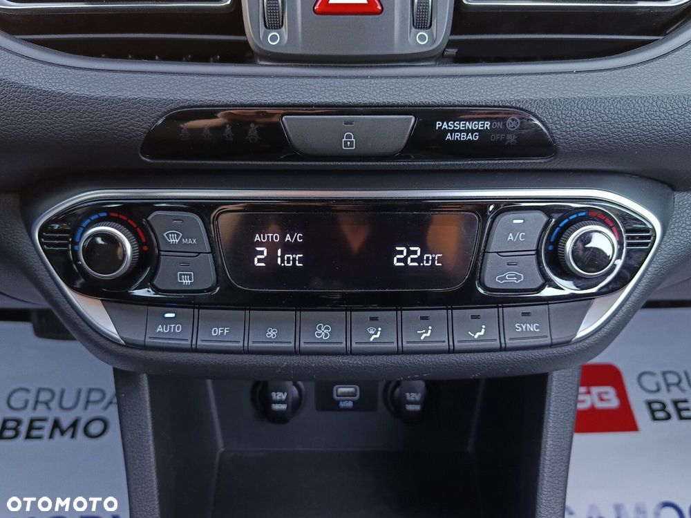 Hyundai i30 1.5 T-GDI 48V Smart DCT - 19