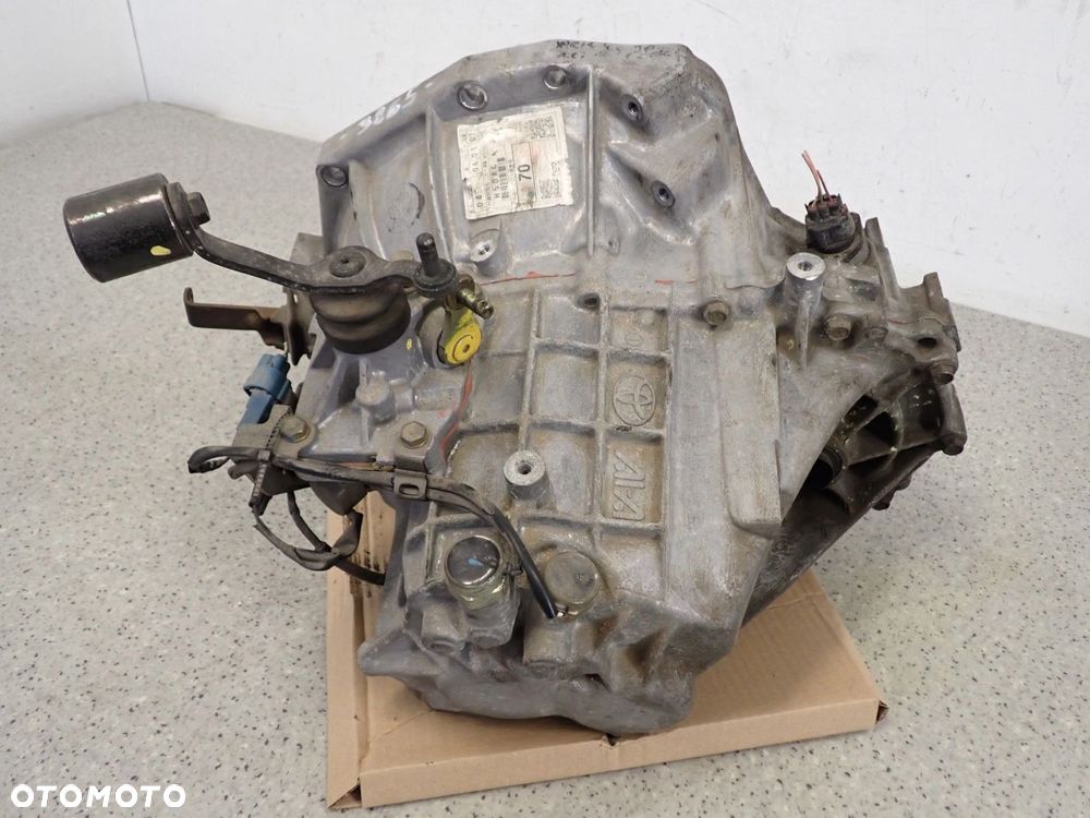 TOYOTA YARIS 1.0 BENZYNA 99- SKRZYNIA BIEGÓW MANUALNA - 3