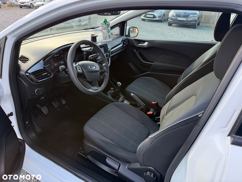 Ford Fiesta 1.1 S&S TREND - 9