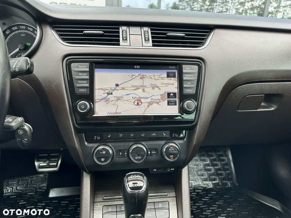 Skoda Octavia 2.0 TDI 4x4 DSG Scout - 22