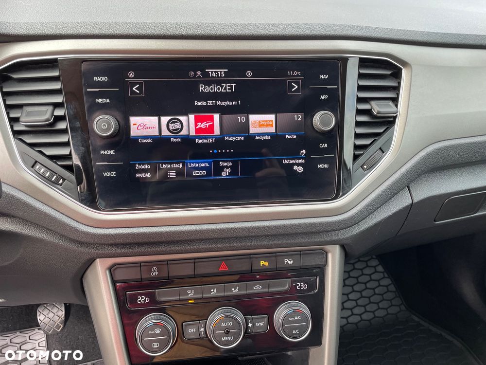 Volkswagen T-Roc - 14