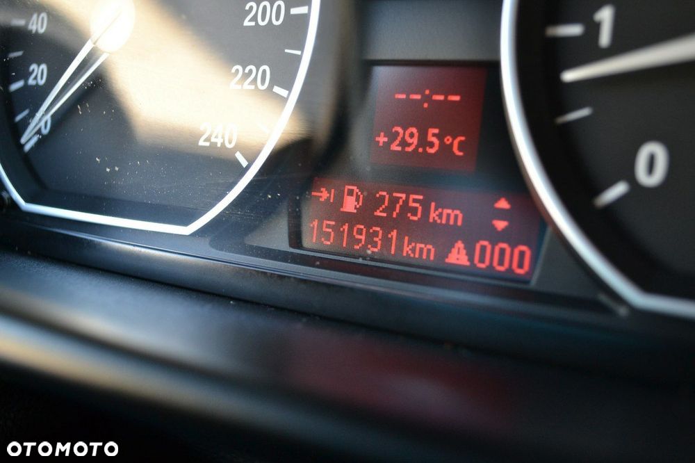 BMW Seria 1 116i - 14