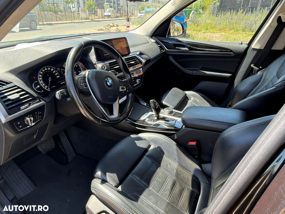BMW X3 xDrive20d AT Advantage - 11