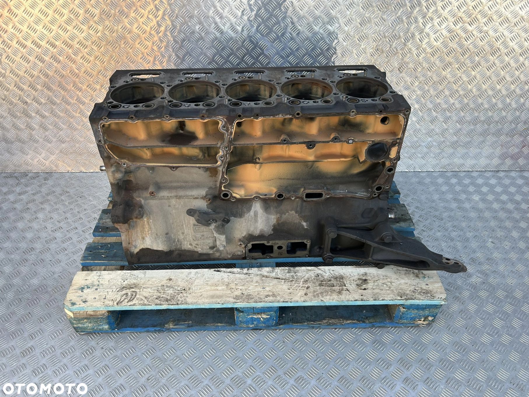BLOK SILNIKA DC9 39 LO1 SCANIA 9L XPI - 1